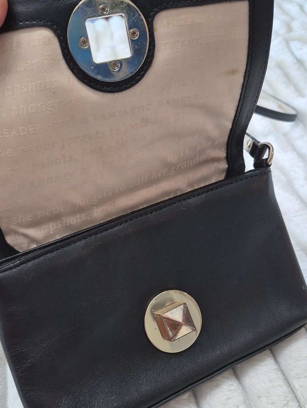 Kate Spade Mini Purse With Shoulder Strap - Picture 4 of 6